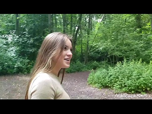 ❤️ Megkértem Evelinát, hogy nyilvános helyen szexeljünk! Igent mondott. Aztán seggbe basztam és a szájába élveztem. Aztán összepisálta magát. Sex video at hu.allo-sex.ru ❌❤